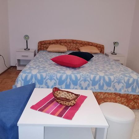 Family Apartment Marija Zadar Buitenkant foto